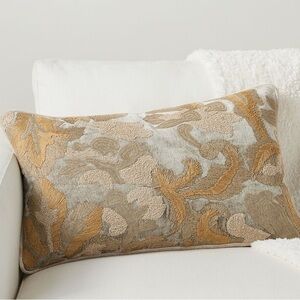 NWT Pottery Barn Eleanora Goose Down Pillow